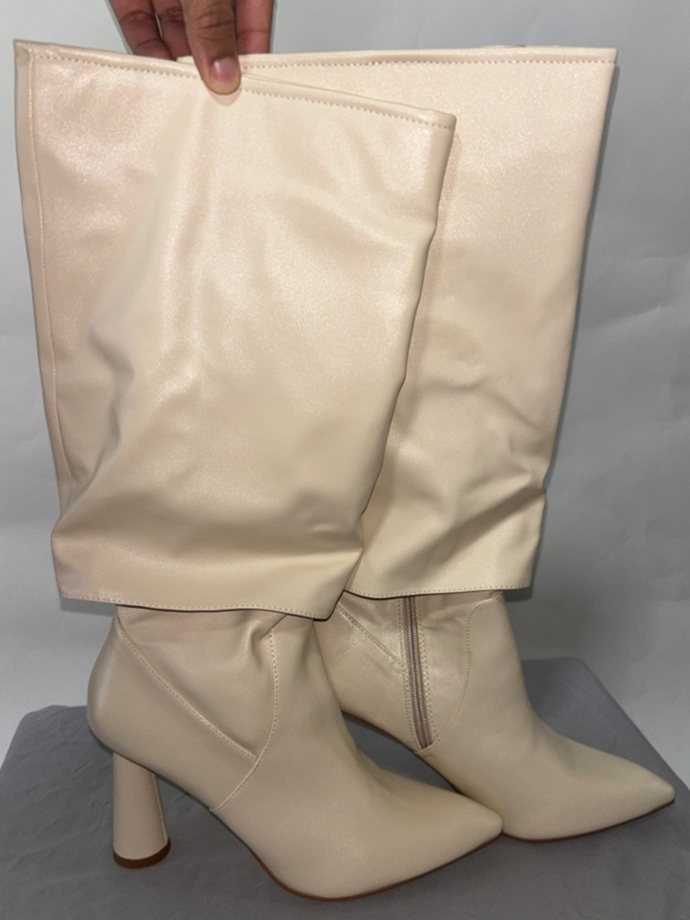 Women's Knee-High Pointed Toe Heeled Boots in Cream
